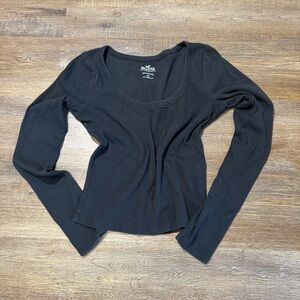 Women’s Hollister Long Sleeve Shirt